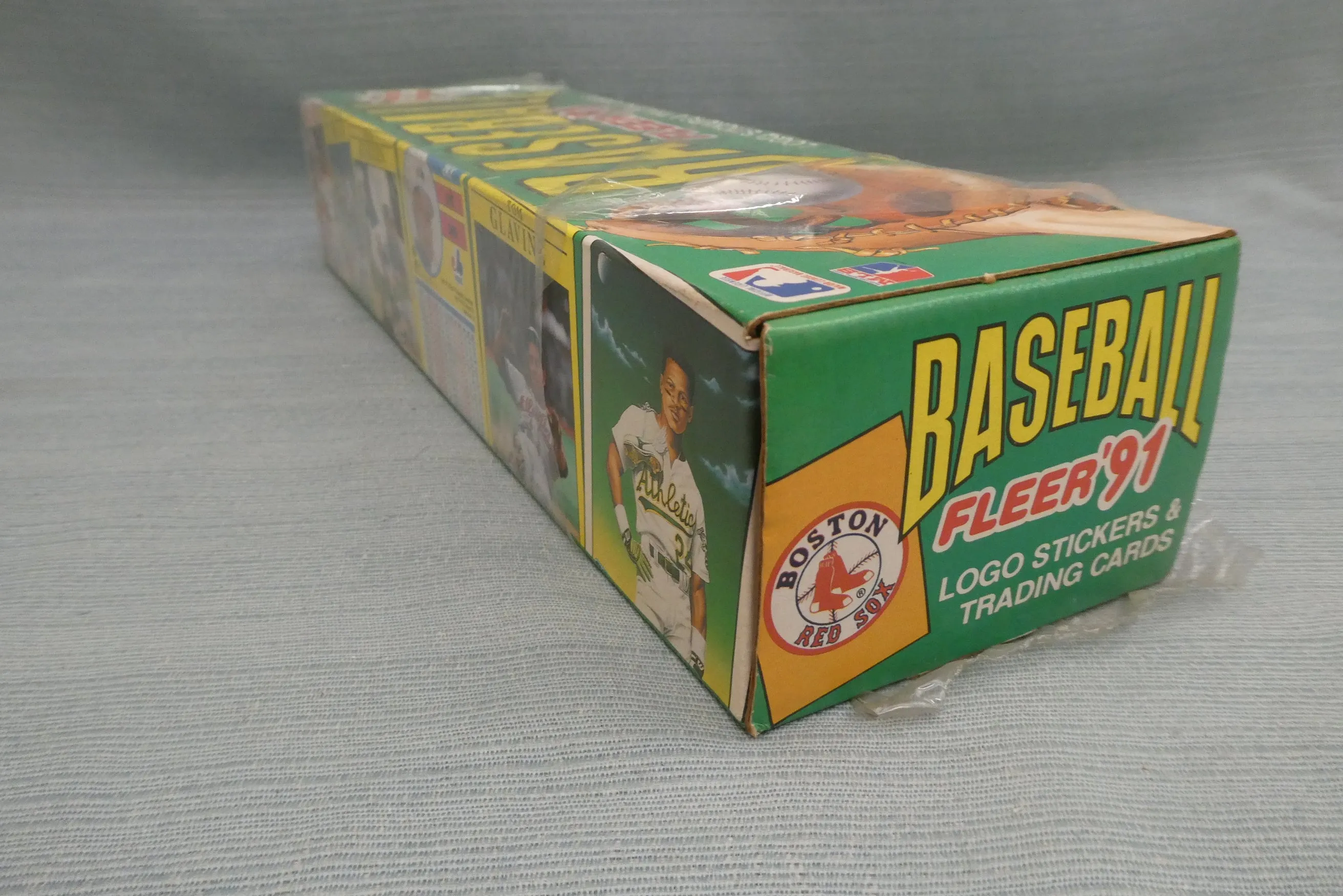 1991 Fleet Baseball Collector Card Set - Factory Sealed