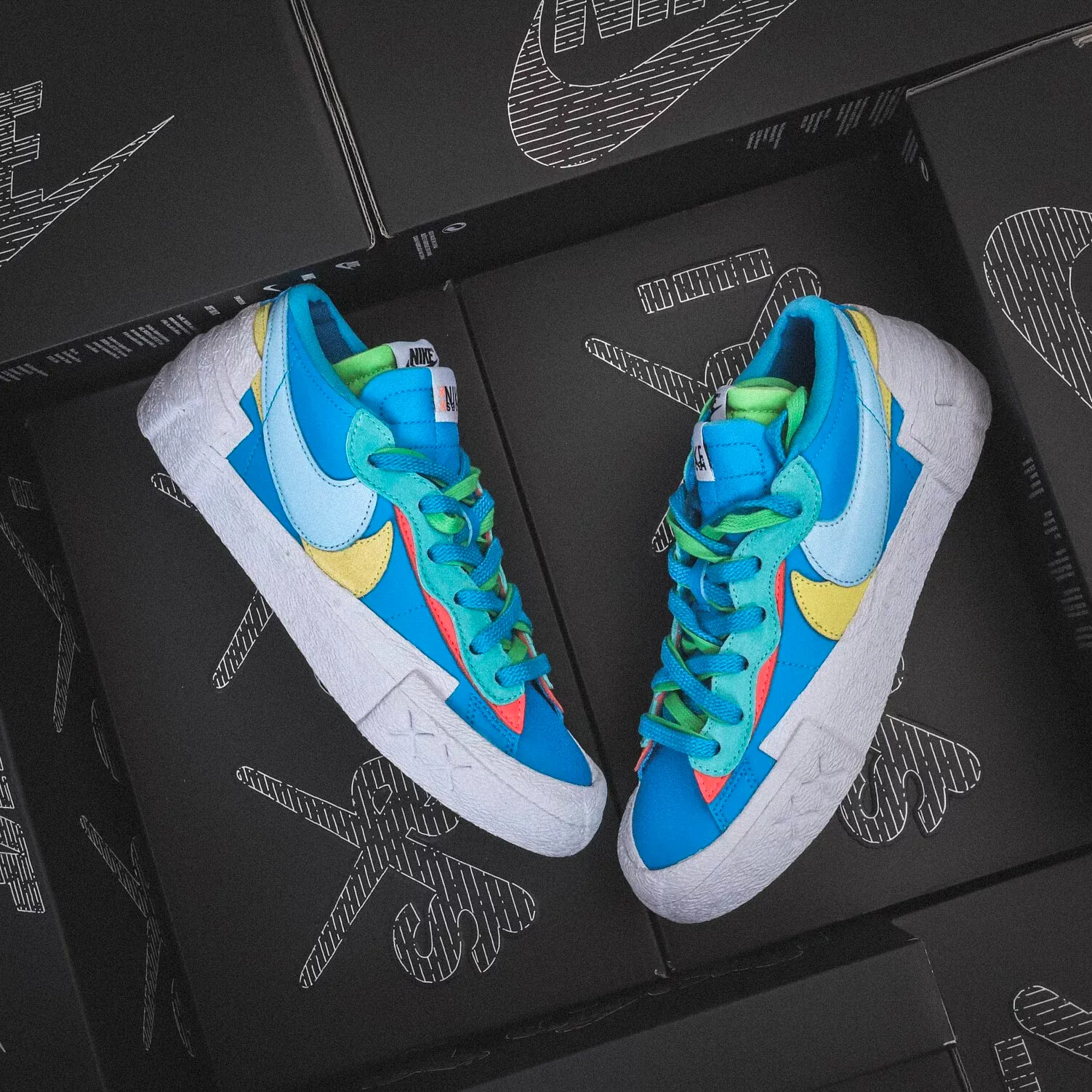 KAWS x Sacai x Nike Blazer Low Neptune Blue [DM7901-400]