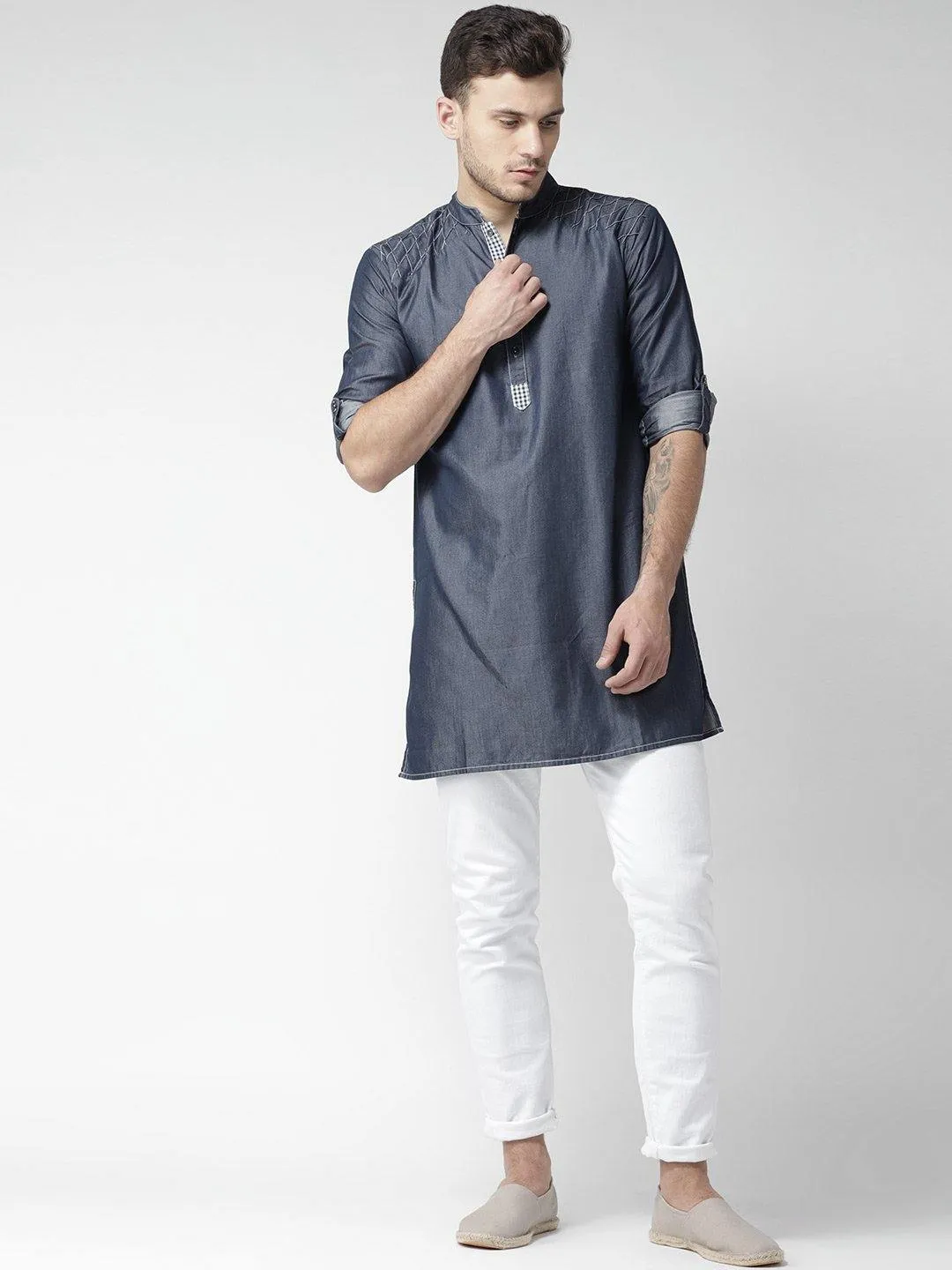 Men Navy Solid Straight Kurta