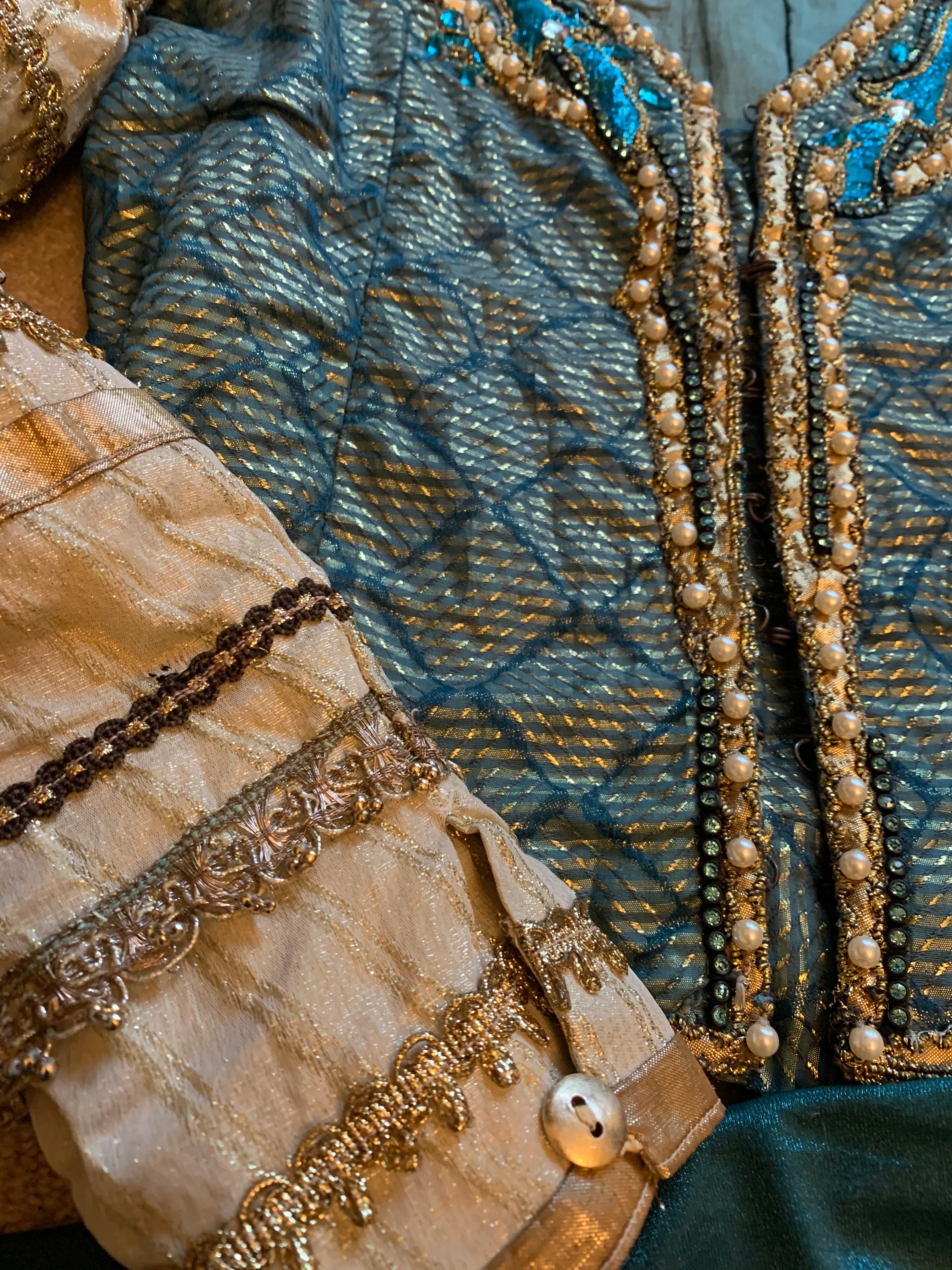 Men's costume for Le Corsaire / Arabian - Hire Only