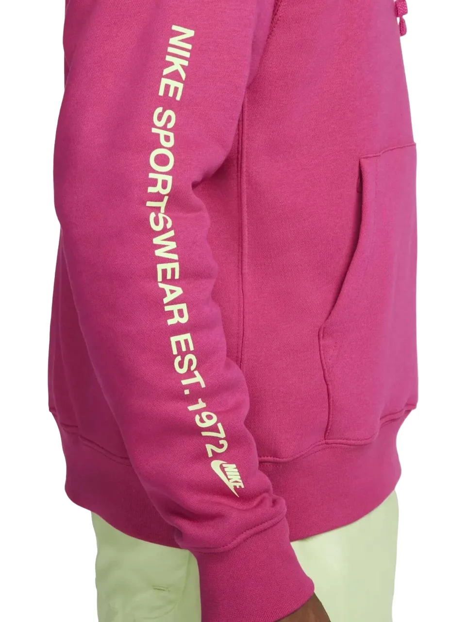 Nike Standard Issue men's hoodie FD0414-621 fuchsia