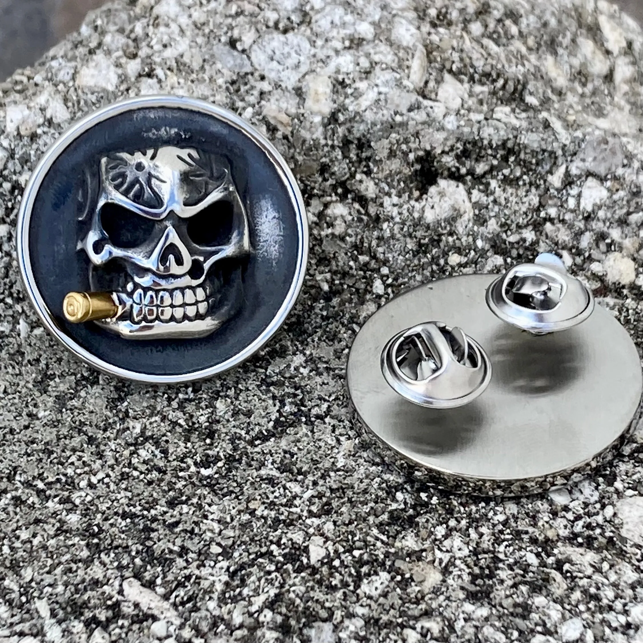 Vest Pin - Skull W/Cigar - PIN27