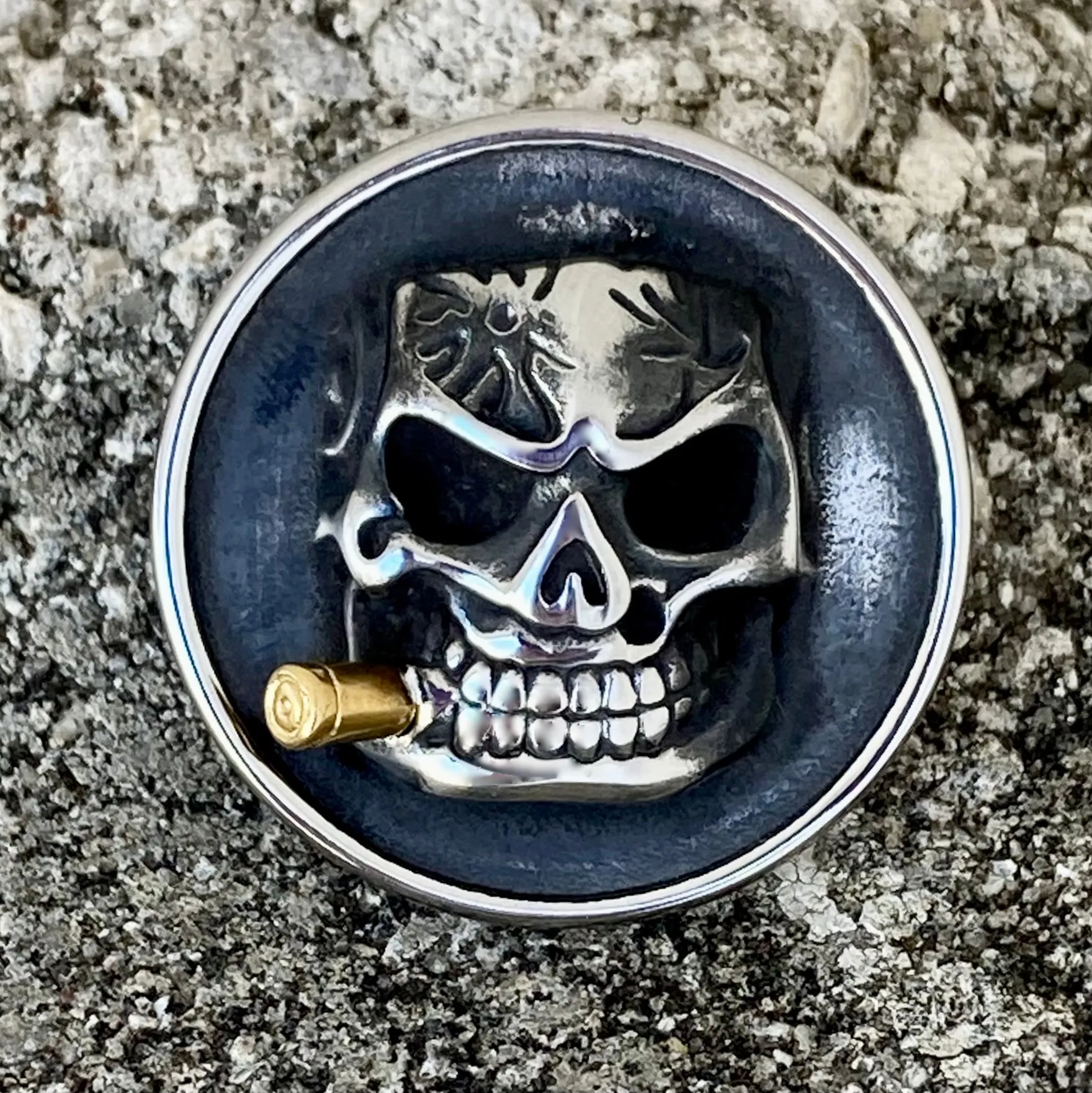 Vest Pin - Skull W/Cigar - PIN27